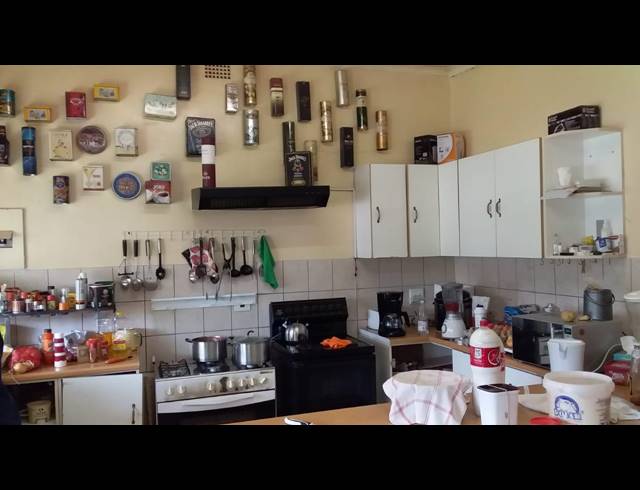 9 BEDROOM GUEST HOUSE SOLD IN ERASMUS PARK